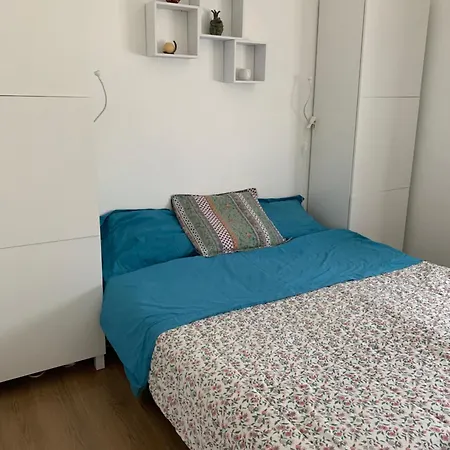 6 Pers Climatise - Centre A 15 Min De La - 75m2 - 3 - Terrasse -calme - Parking Апартаменти *