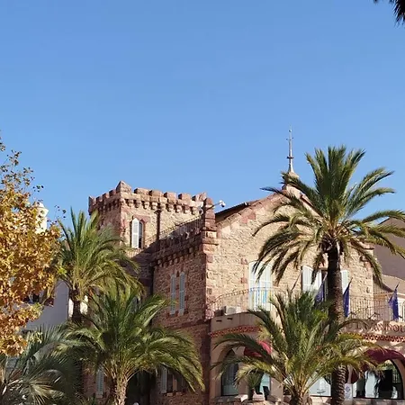 Апартаменти 6 Pers Climatise - Centre A 15 Min De La - 75m2 - 3 - Terrasse -calme - Parking