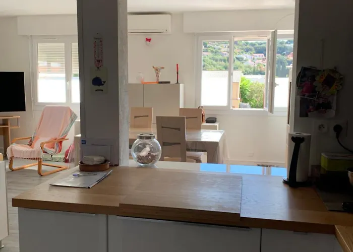 6 Pers Climatise - Centre A 15 Min De La - 75m2 - 3 - Terrasse -calme - Parking