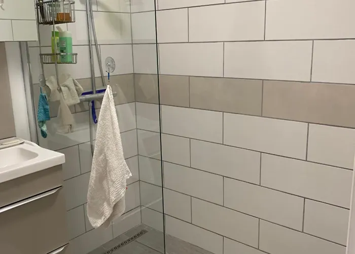 6 Pers Climatisé - Centre à 15 Min De La - 75m2 - 3 - Terrasse -calme - Parking Appartamento *