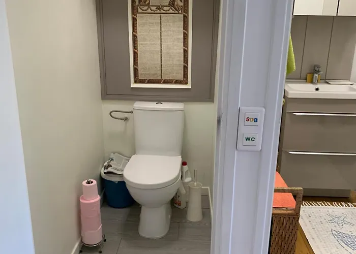 Apartmán 6 Pers Climatise - Centre A 15 Min De La - 75m2 - 3 - Terrasse -calme - Parking *