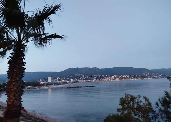 6 Pers Climatisé - Centre à 15 Min De La - 75m2 - 3 - Terrasse -calme - Parking Le Lavandou
